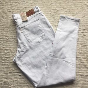 Levi’s| 711 skinny jeans